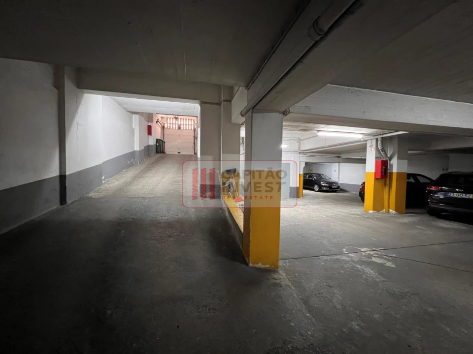 Apartamento T2 para Venda em Benfica Foto 58