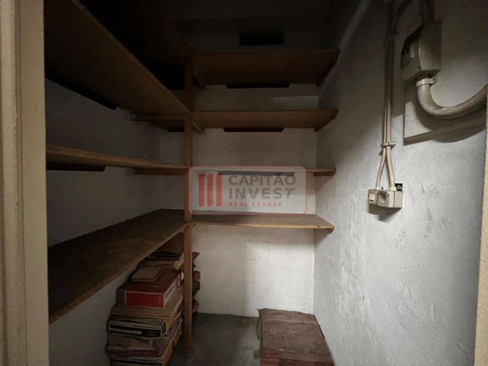 Apartamento T2 para Venda em Benfica Foto 54