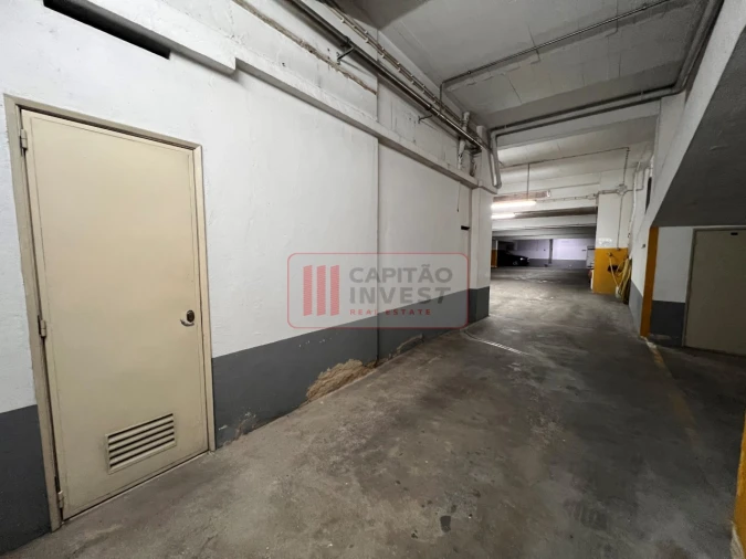 Apartamento T2 para Venda em Benfica Foto 56
