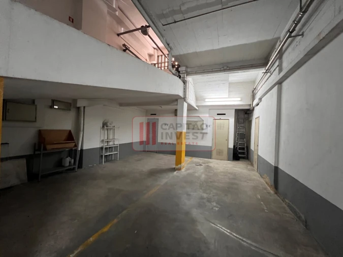 Apartamento T2 para Venda em Benfica Foto 60