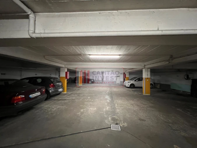 Apartamento T2 para Venda em Benfica Foto 52