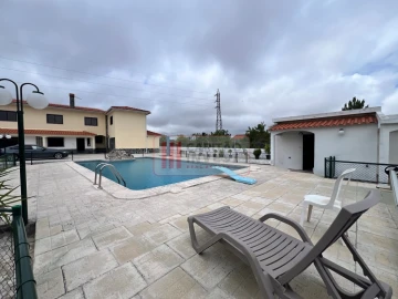 Moradia T5 para Venda em Quinta do Conde