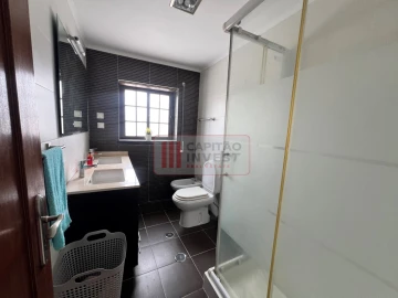 Moradia T5 para Venda em Quinta do Conde