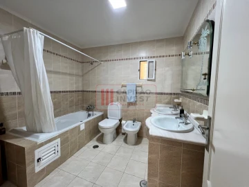 Moradia T5 para Venda em Quinta do Conde