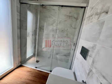 Moradia T4 para Venda em Charneca de Caparica e Sobreda