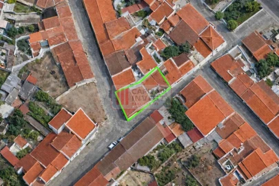 Moradia T3 para Venda em Vila Ruiva