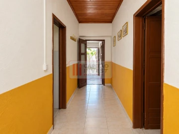 Moradia T3 para Venda em Vila Ruiva