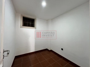 Moradia T4 para Venda em Corroios