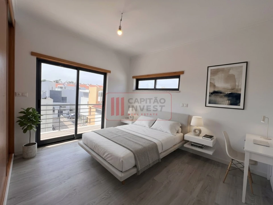 Moradia T4 para Venda em Laranjeiro e Feijó Foto 29