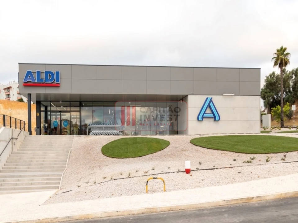 Moradia T4 para Venda em Laranjeiro e Feijó Foto 63