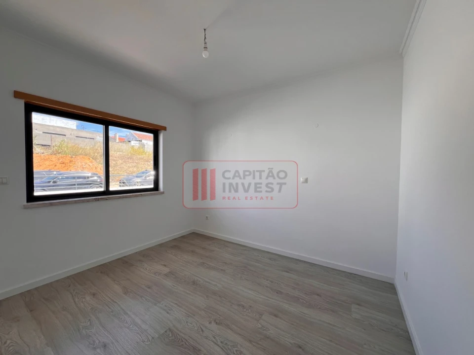 Moradia T4 para Venda em Laranjeiro e Feijó Foto 20