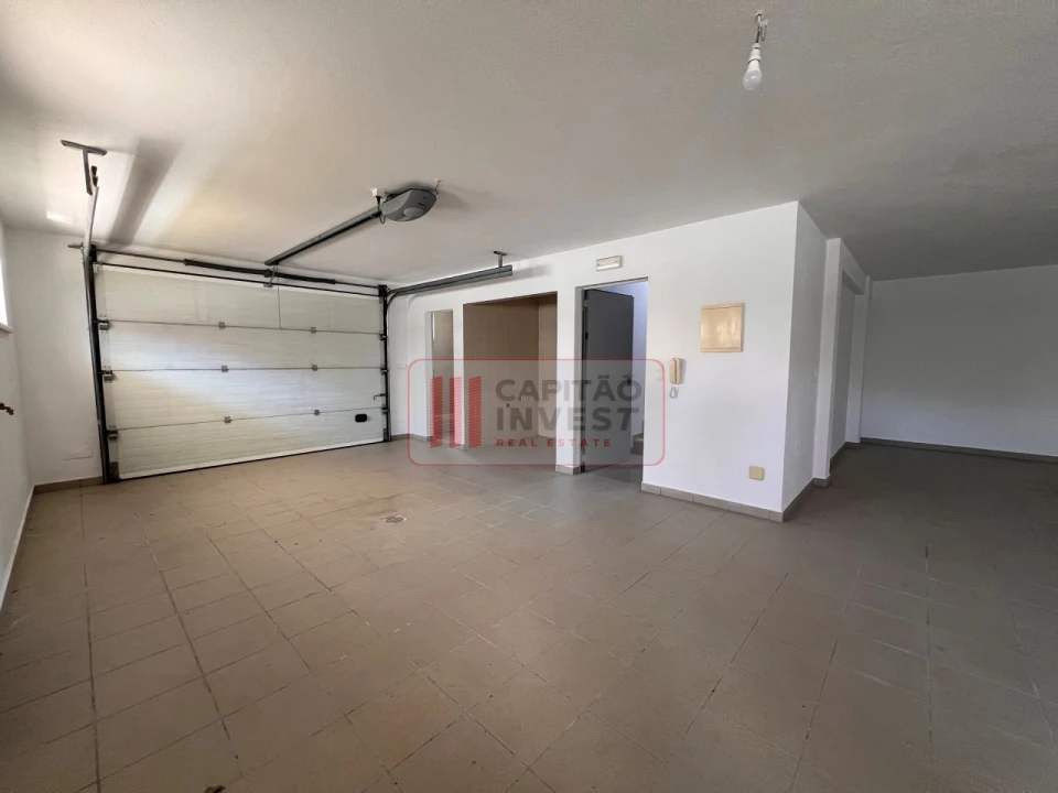 Moradia T4 para Venda em Laranjeiro e Feijó Foto 47