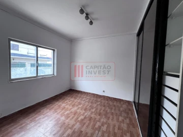 Moradia T3 para Venda em Charneca de Caparica e Sobreda