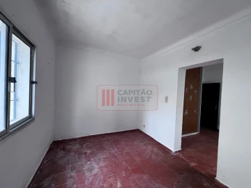 Moradia T3 para Venda em Charneca de Caparica e Sobreda