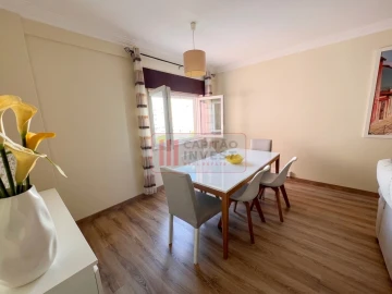 Apartamento T3 para Venda em Corroios