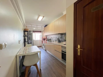 Apartamento T3 para Venda em Corroios