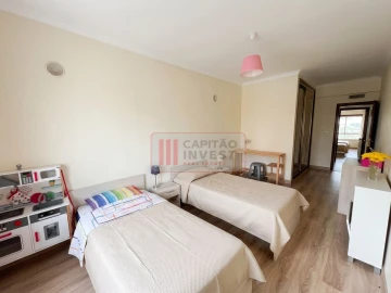 Apartamento T3 para Venda em Corroios