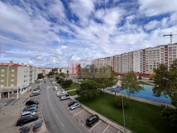 Apartamento T3 para Venda em Corroios