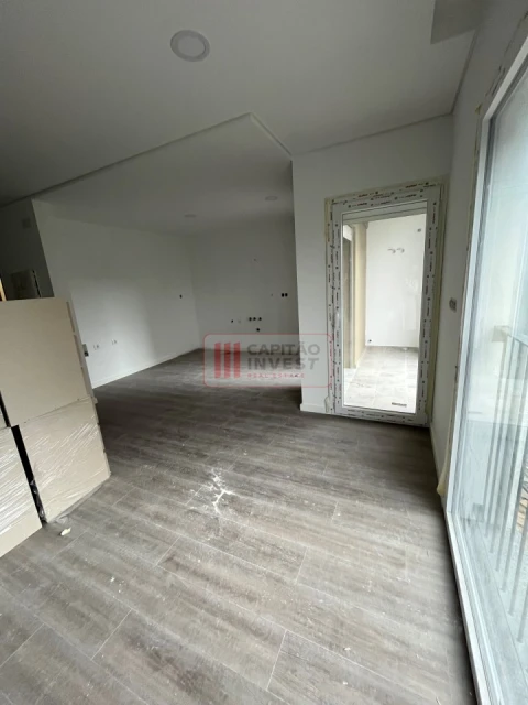 Apartamento T2 para Venda em Corroios