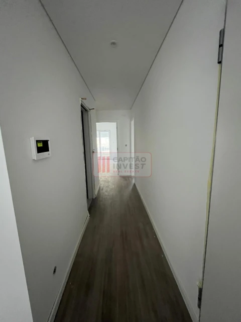 Apartamento T2 para Venda em Corroios