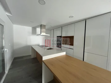 Apartamento T3 para Venda em Corroios