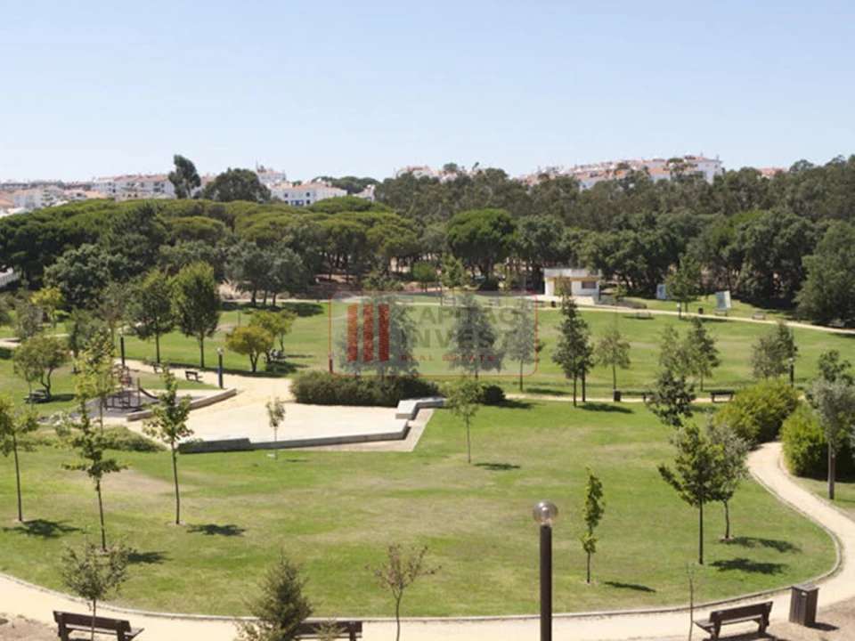 Apartamento T2 para Venda em Amora Foto 16