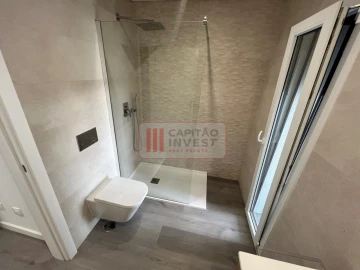 Moradia T4 para Venda em Corroios