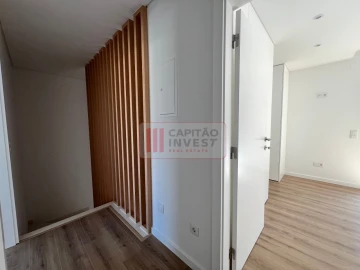 Moradia T3 para Venda em Charneca de Caparica e Sobreda