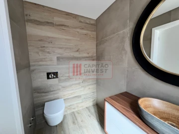 Moradia T3 para Venda em Charneca de Caparica e Sobreda