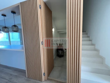Moradia T3 para Venda em Charneca de Caparica e Sobreda