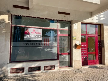 Loja para Venda em Costa da Caparica