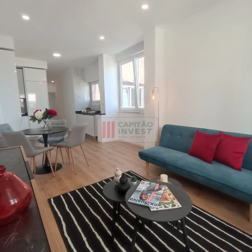 Apartamento T3 para Venda em Benfica Foto 2
