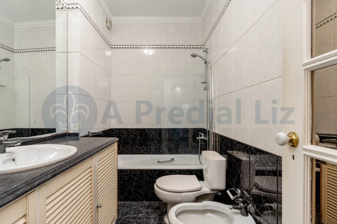 Apartamento T1 para Venda em Estrela Foto 7