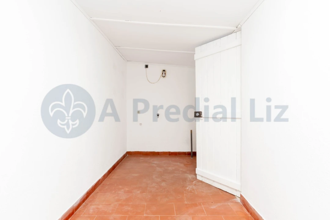 Apartamento T1 para Venda em Estrela Foto 24