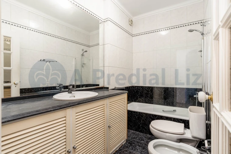 Apartamento T1 para Venda em Estrela Foto 8