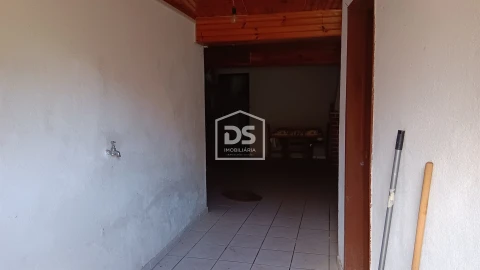 Moradia T3 para Venda em São Vicente da Beira