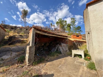 Moradia T2 para Venda em São Vicente da Beira