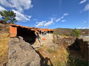 Moradia T2 para Venda em São Vicente da Beira