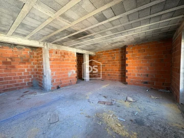 Prédio para Venda em Silvares