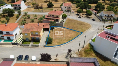 Terreno para Venda em Escalos de Cima e Lousa