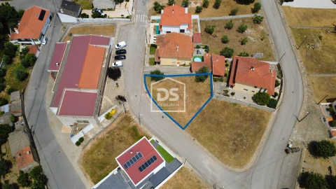 Terreno para Venda em Escalos de Cima e Lousa