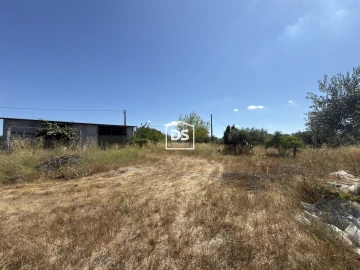 Quinta T0 para Venda em Fundão, Valverde, Donas, A. Joanes, A. Nova Cabo