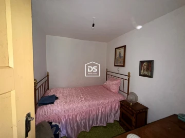 Moradia T2 para Venda em Ninho do Açor e Sobral do Campo