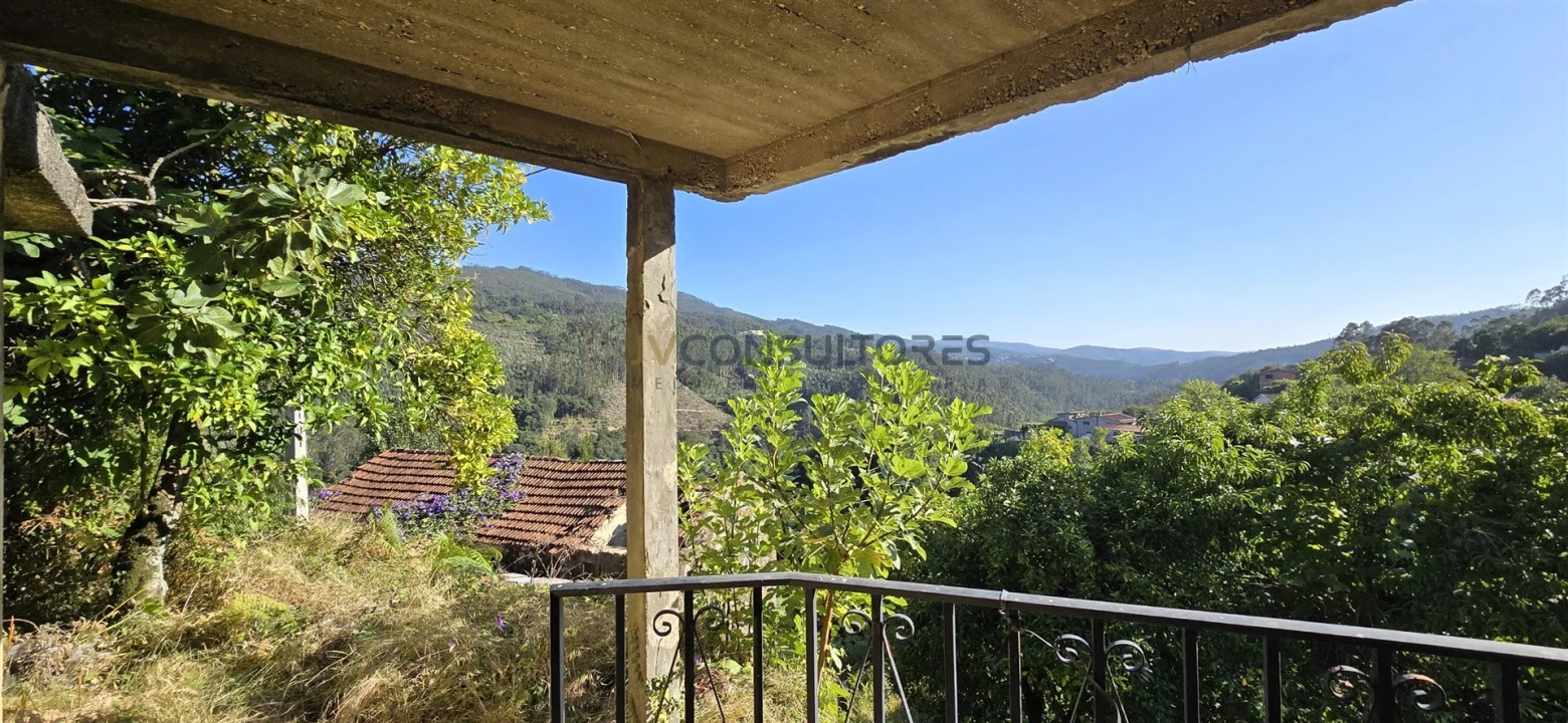 Moradia T1 para Venda em Rocas do Vouga Foto 14