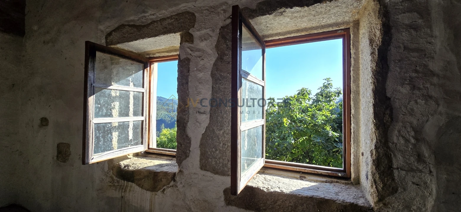 Moradia T1 para Venda em Rocas do Vouga Foto 27