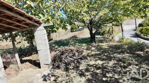 Moradia T3 para Venda em Figueiró dos Vinhos e Bairradas