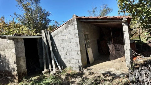 Moradia T3 para Venda em Figueiró dos Vinhos e Bairradas