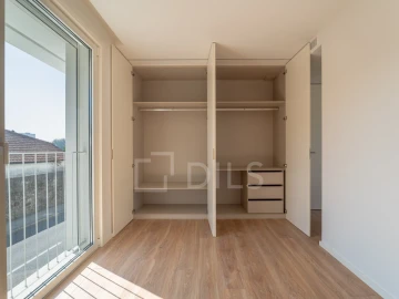 Apartamento T1 para Venda em São Mamede de Infesta e Senhora da Hora