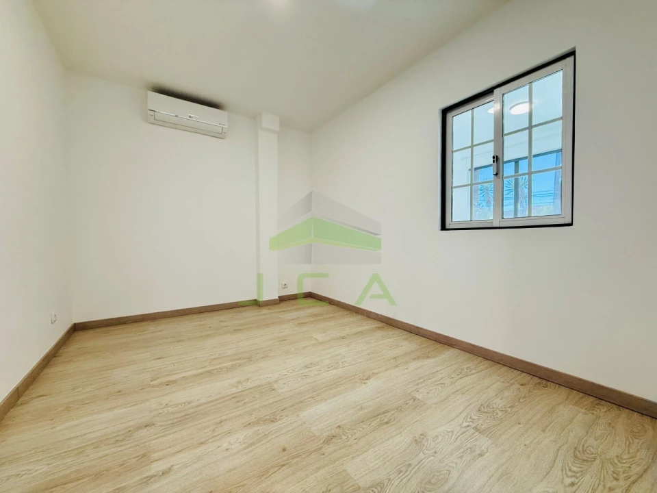 Apartamento T2 para Venda em Marrazes e Barosa Foto 12