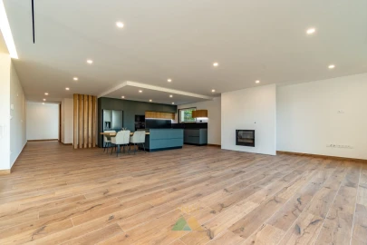 Moradia T3 para Venda em Couto